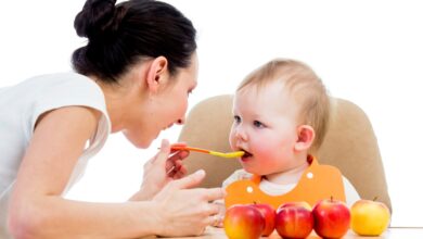 أهم العناصر الغذائية للطفل